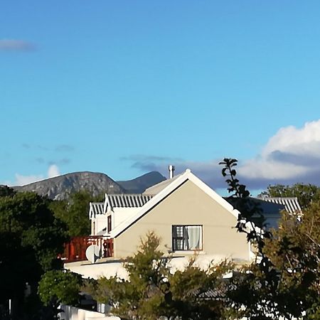 The Mayflower Hermanus Exterior foto